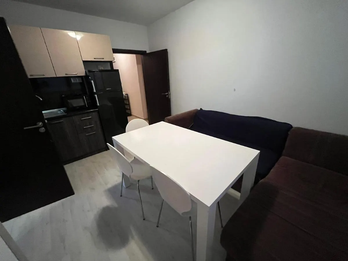 Ferienwohnung Vqra Sarafovo Burgas City Apartment